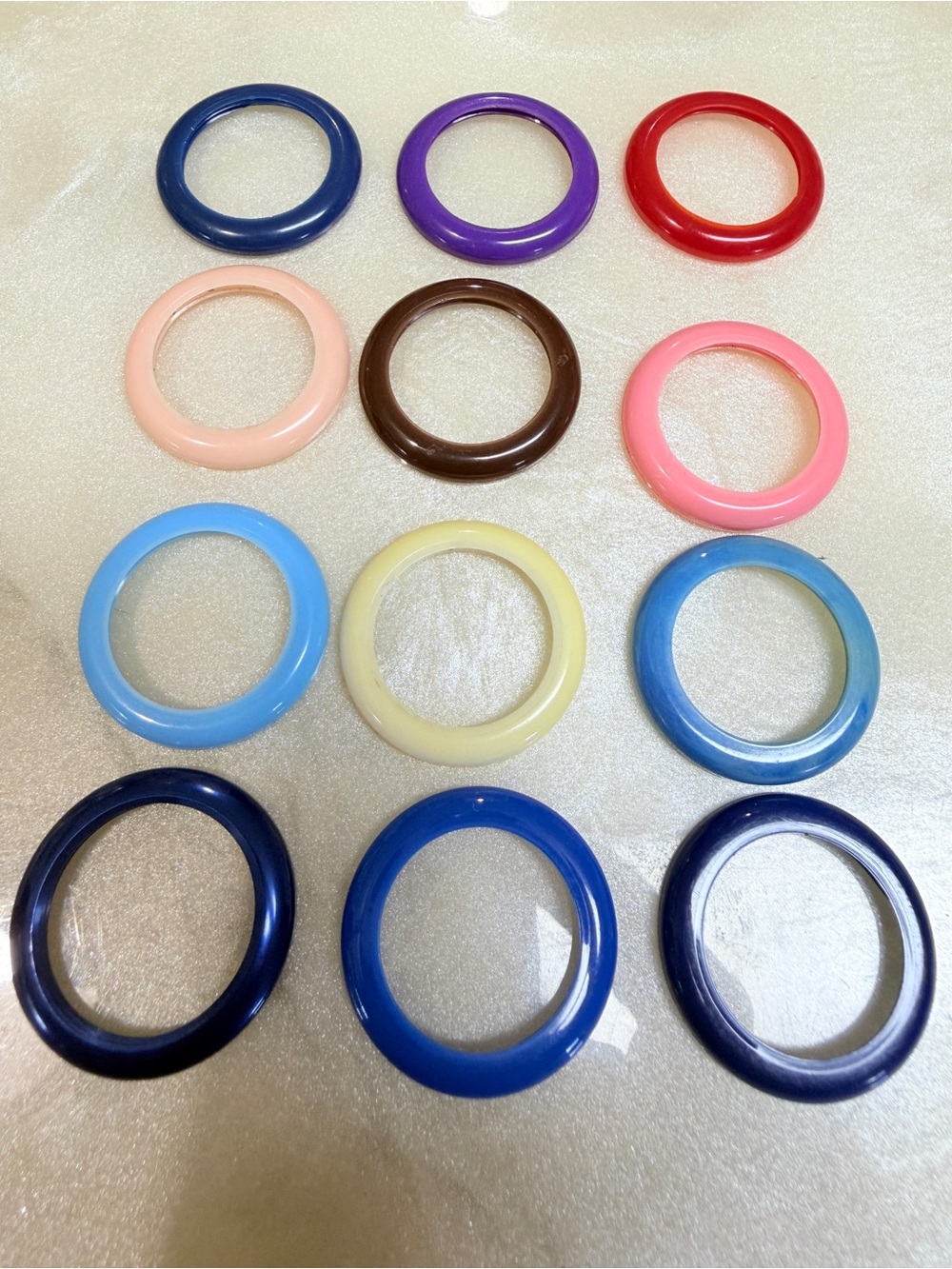 Gucci Colorful Bezel Set - Assorted Colors - Picture 2 of 7